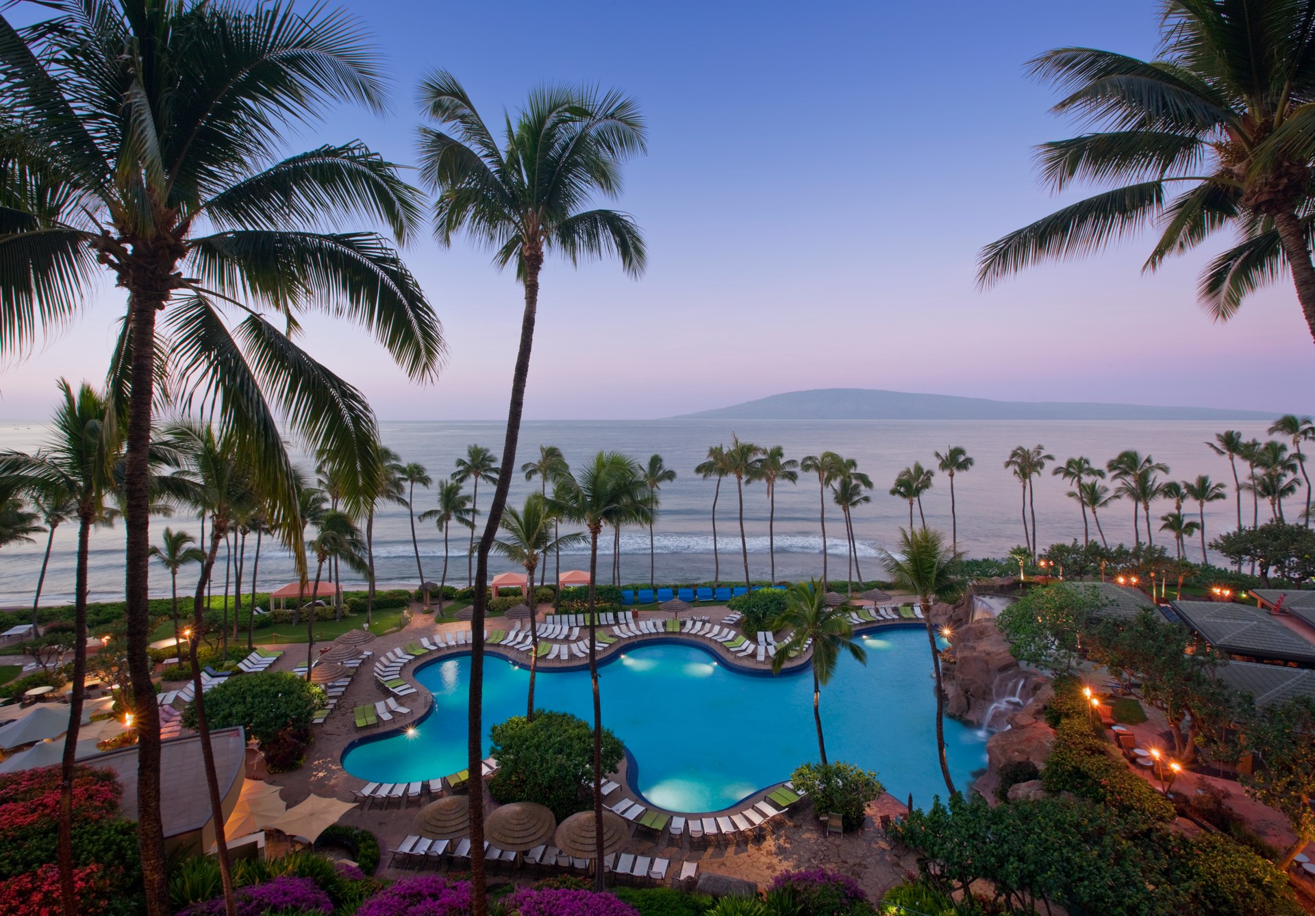 Pin By Places In Paradise Travel On Hyatt Regency Maui Hyatt Regency Maui Resort Maui Resorts Hyatt Regency Maui
